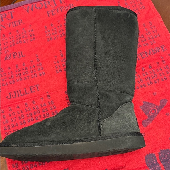 UGG Black Suede Footwear - Picture 9 of 10